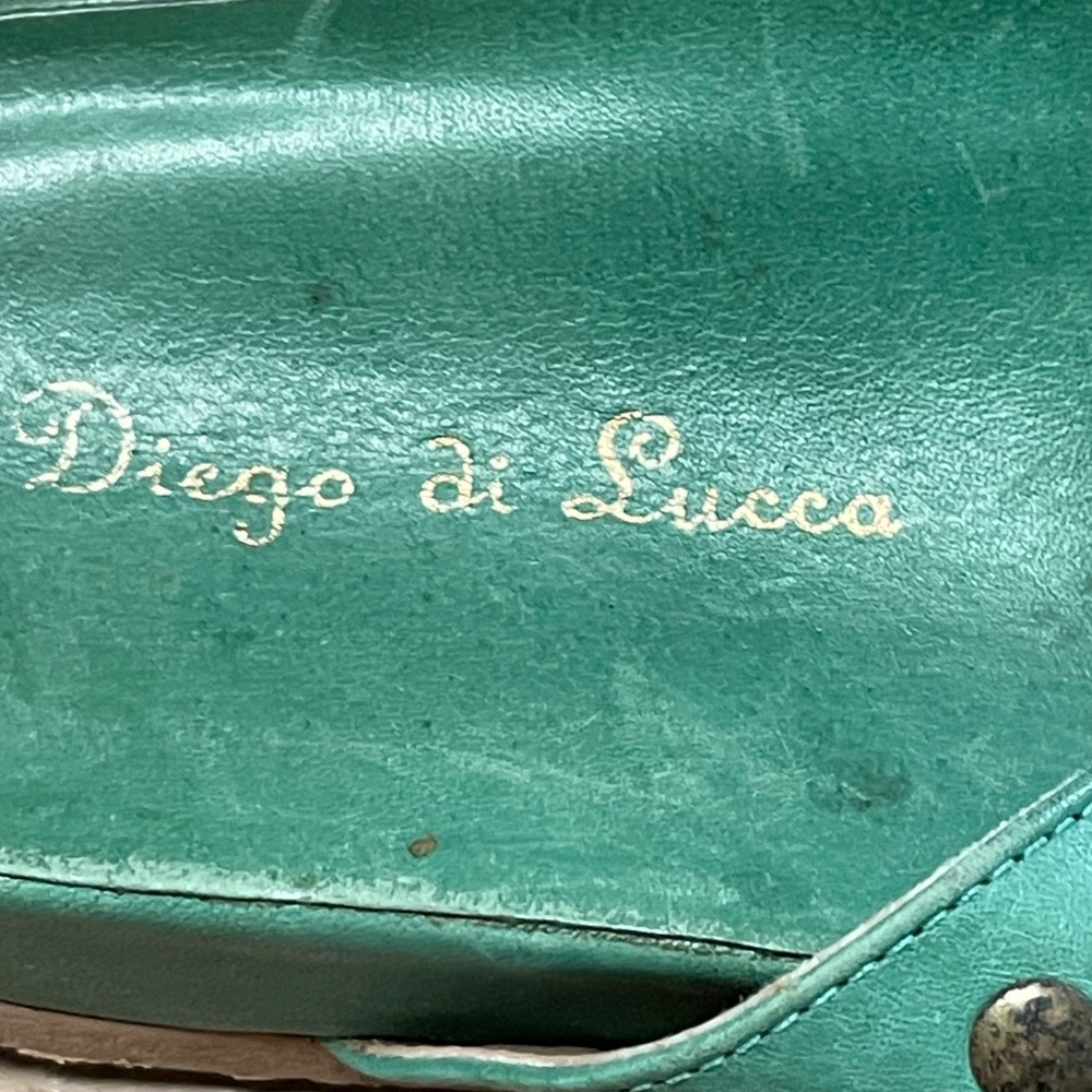 Diego di Lucca Womens Sz 8 Emerald Amora Studded Medallion Leather Thong Sandals - Picture 2 of 10